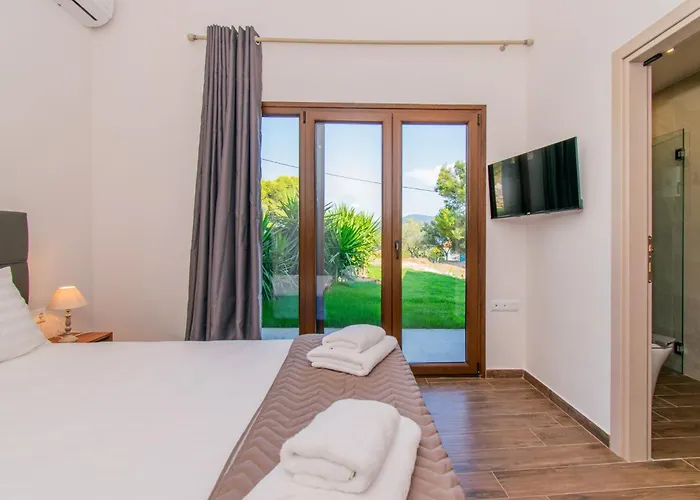 Olvia Villa Vourvourou